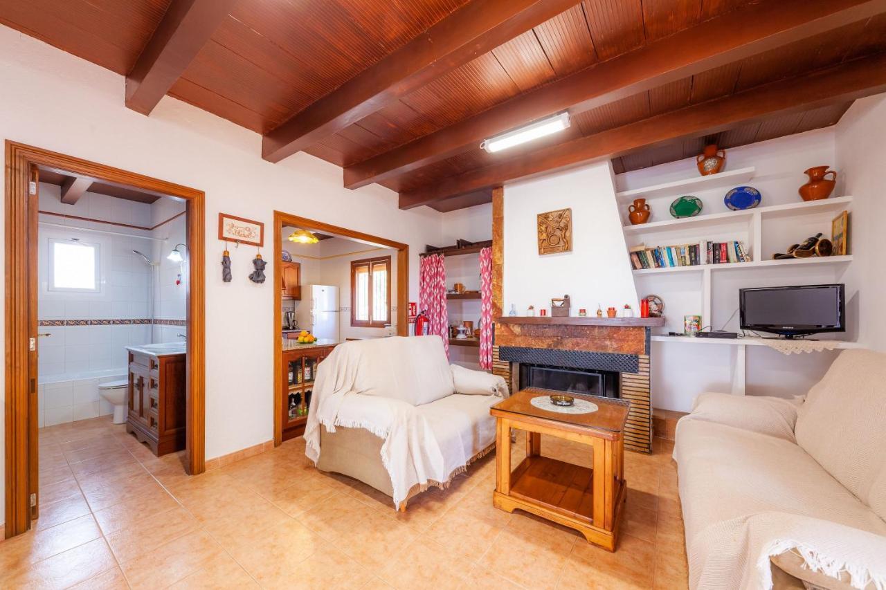Ses Salines Cottage With Private Pool And Barbecue Luaran gambar